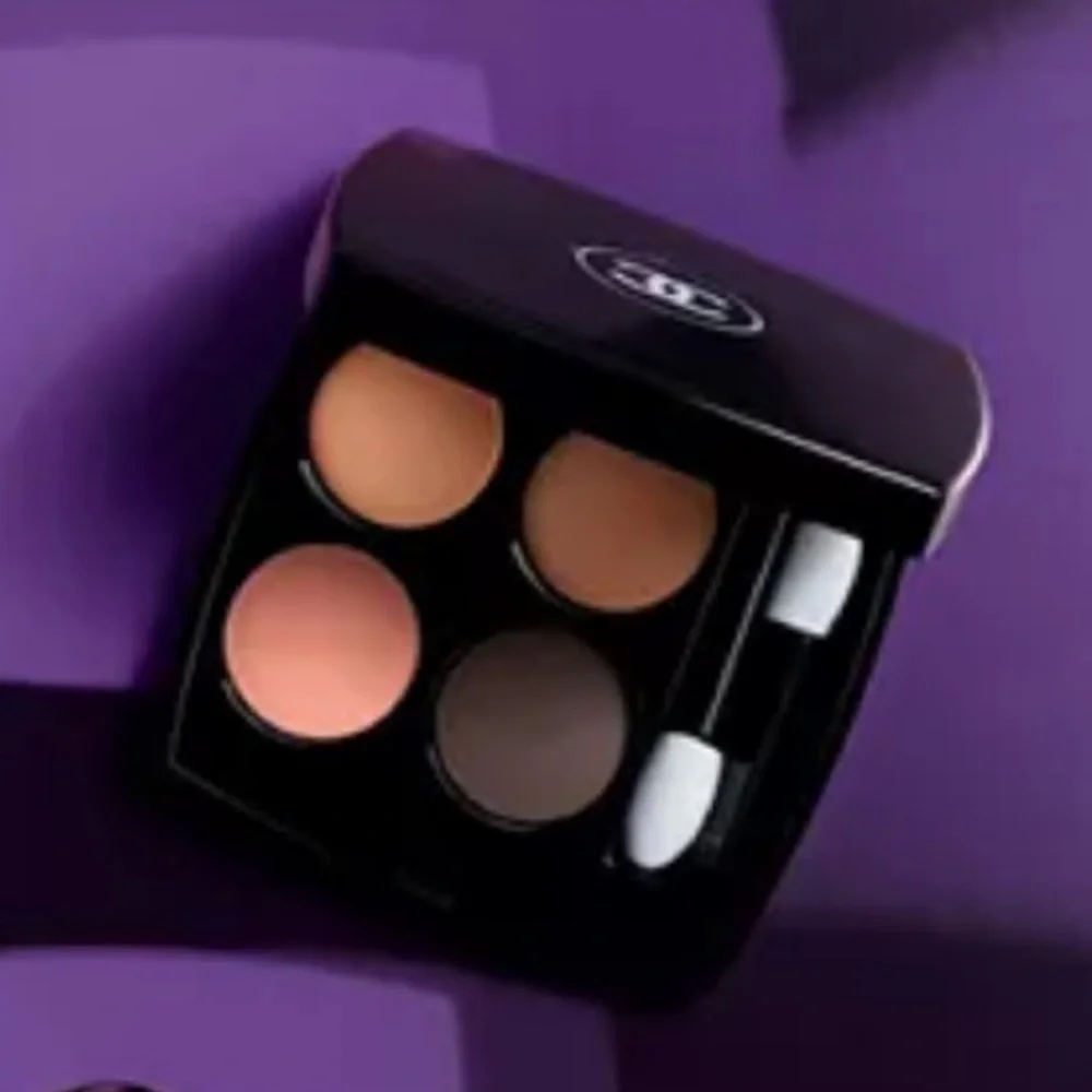 CHANEL • Eyeshadow Palette - 392 Intiation